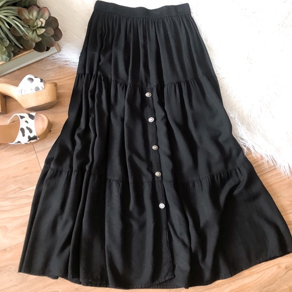 Dresses & Skirts - Boho Maxi Skirt